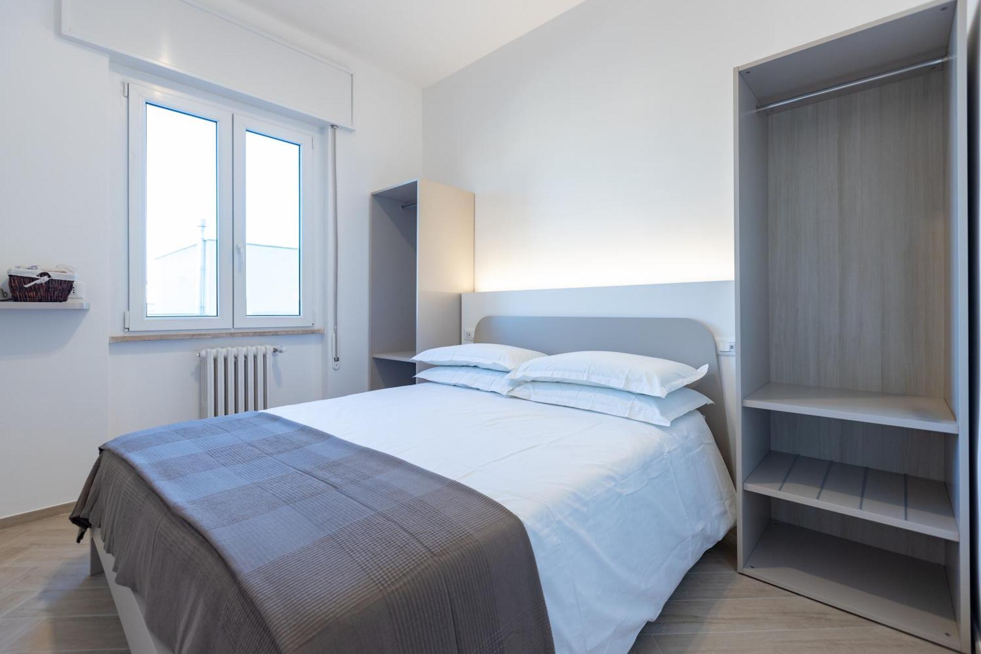 Pds Rooms Brindisi Exteriör bild